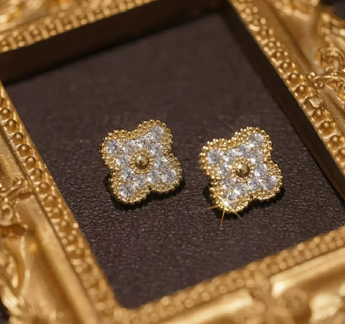 Clover Bracelet & Earrings Set (Gold with Rhinestones)