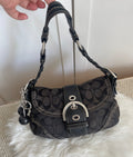 Coach black signature soho