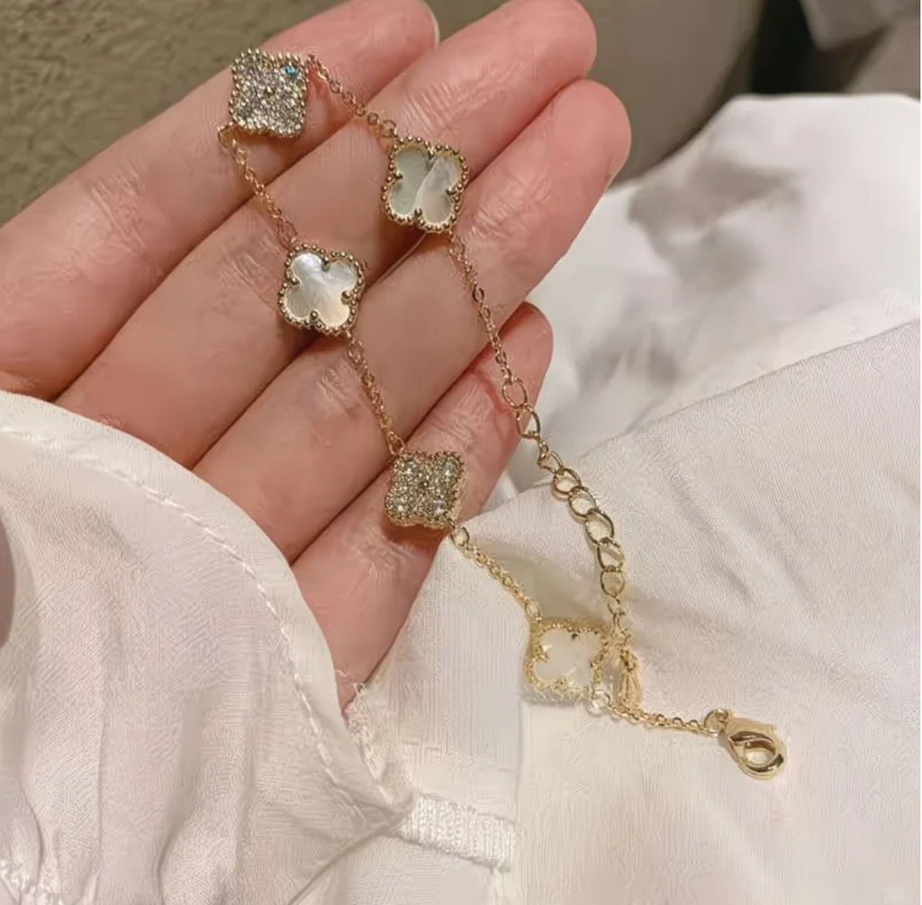 Clover Bracelet & Earrings Set (Gold with Rhinestones)